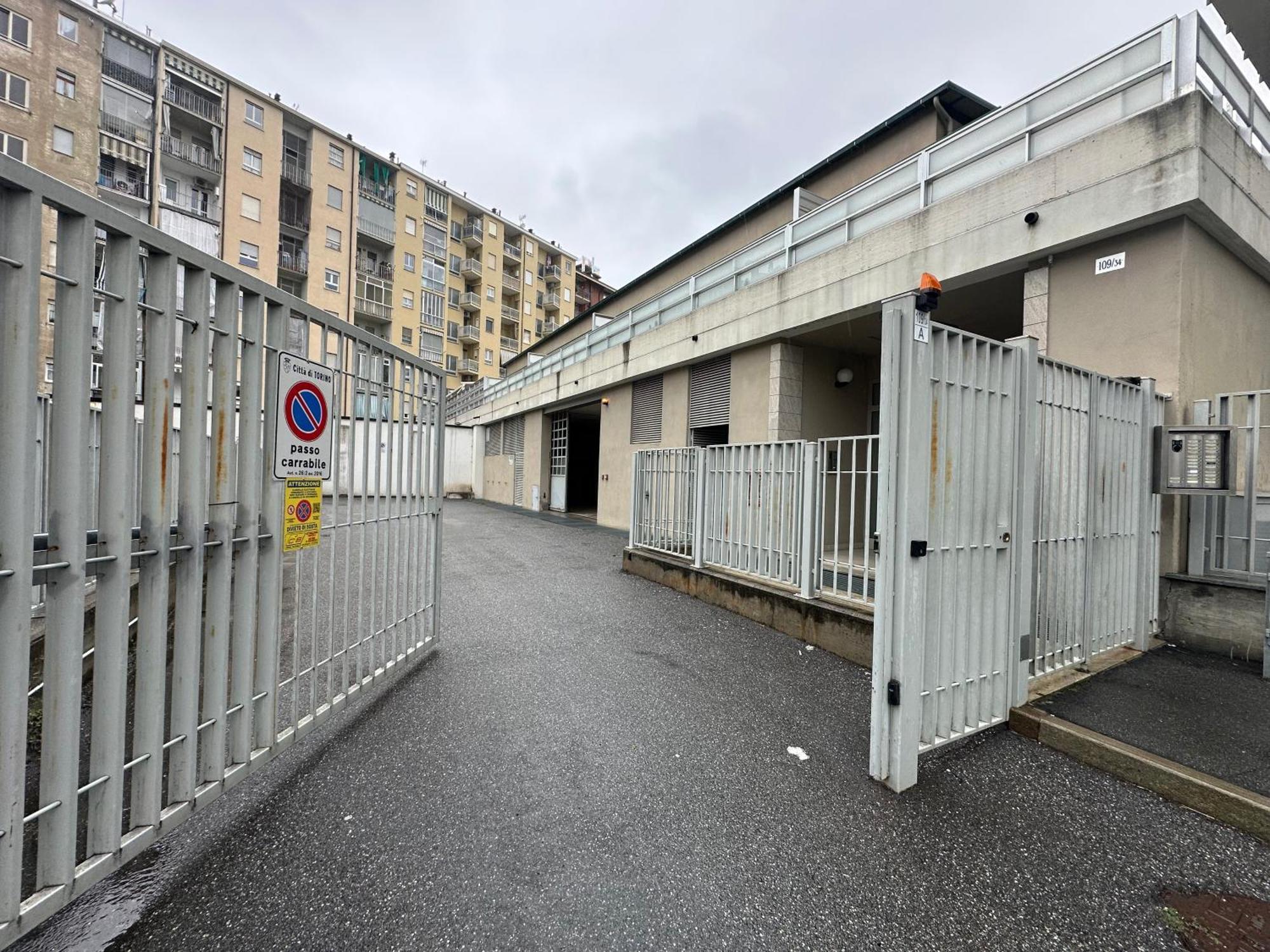 Stadio Olimpico - Parcheggio Privato *